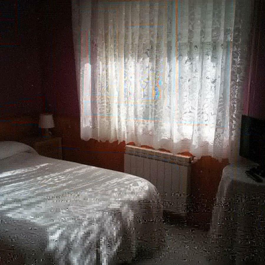 Hostal El Venero Sotillo de la Adrada Buitenkant foto