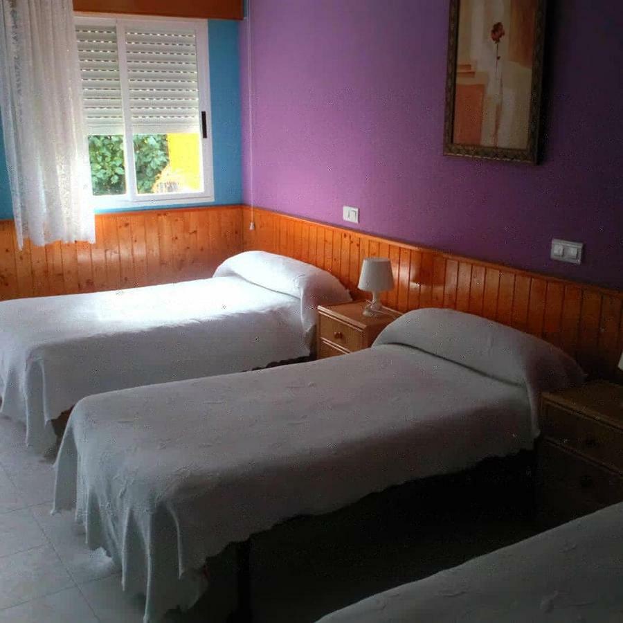 Hostal El Venero Sotillo de la Adrada Buitenkant foto