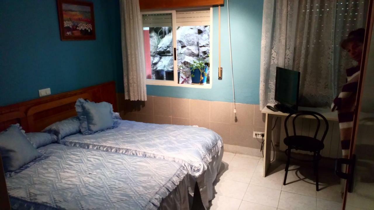 Hostal El Venero Sotillo de la Adrada Buitenkant foto