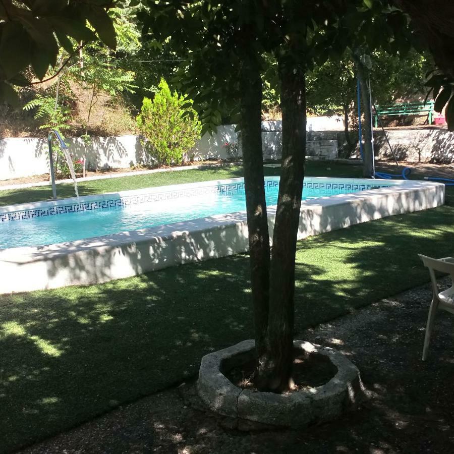 Hostal El Venero Sotillo de la Adrada Buitenkant foto