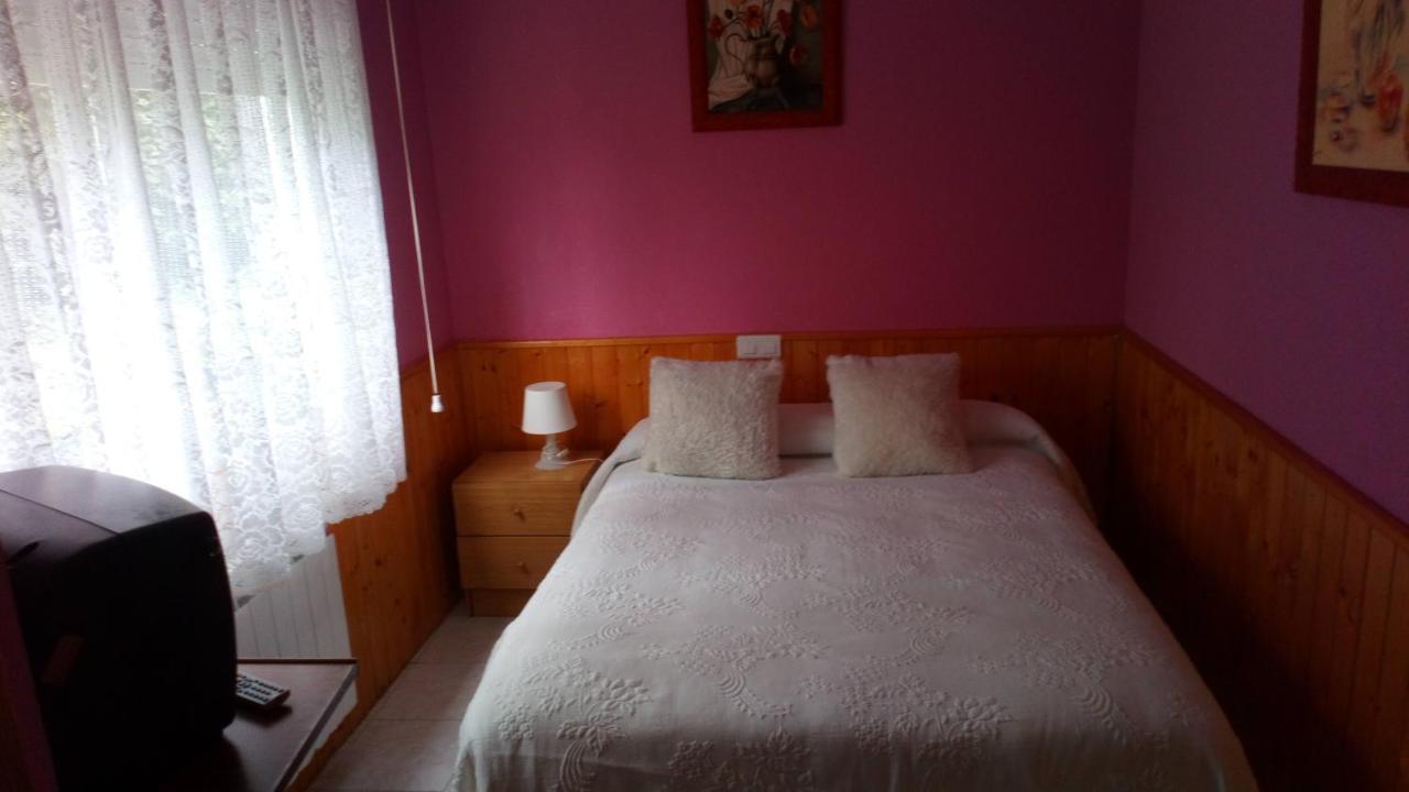 Hostal El Venero Sotillo de la Adrada Buitenkant foto